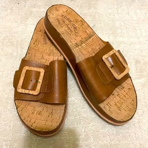 Kork Ease comfy slides